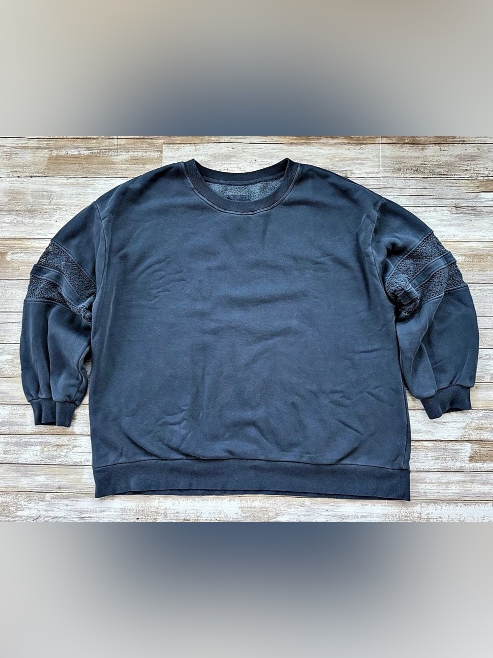C&C California Lace Trimed Sleeve Sweatshirt in Blue XL NWT